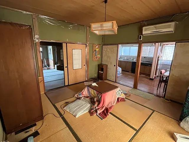 Slide 4