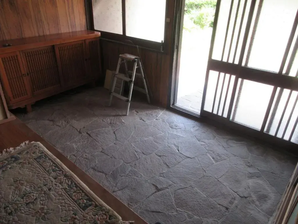 Slide 4