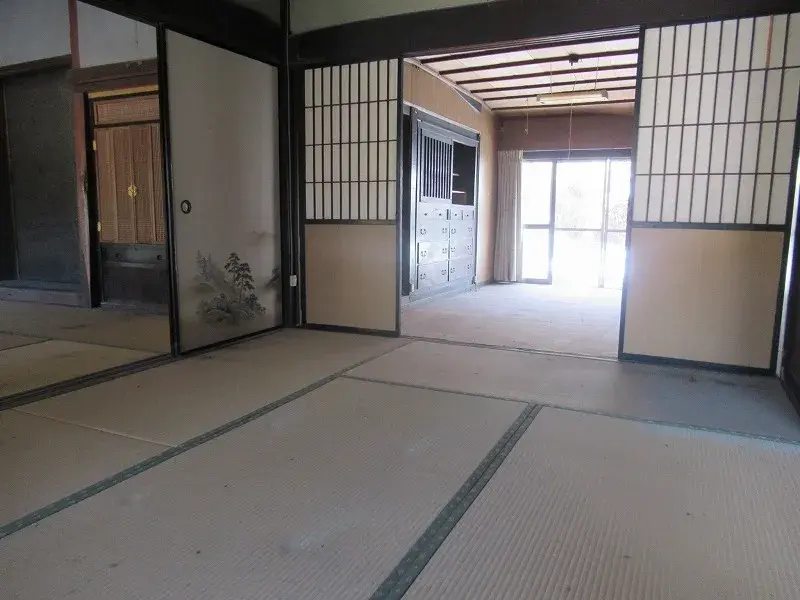 Slide 4
