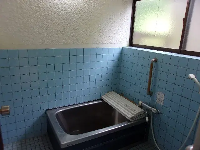 Slide 9