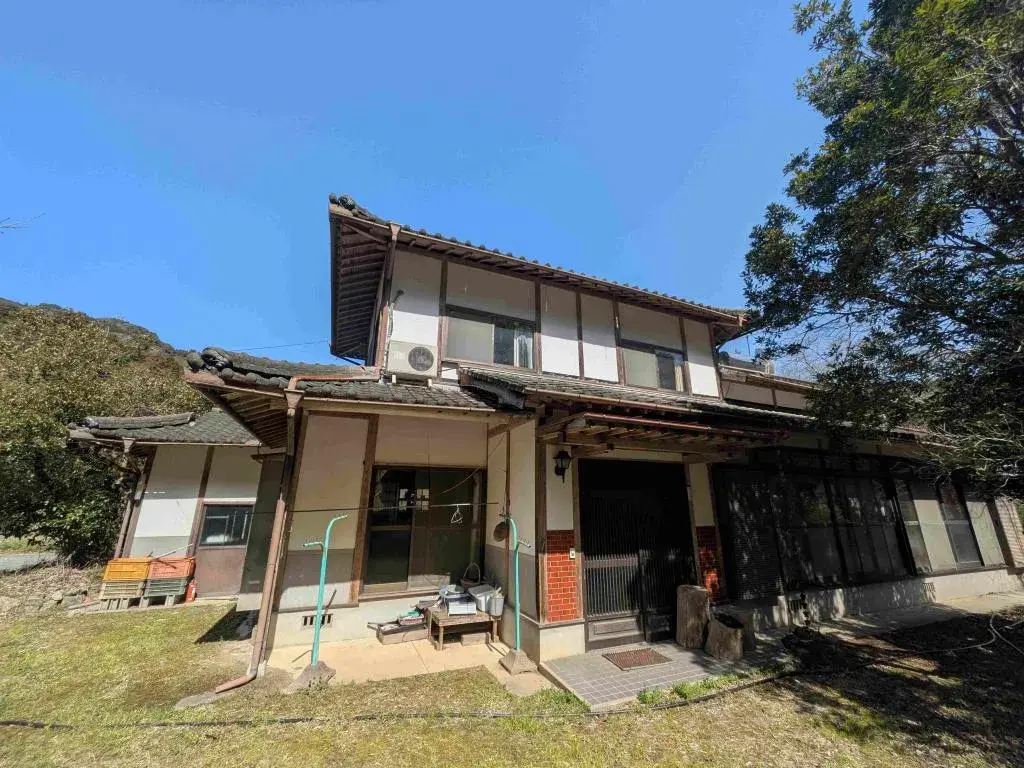 Akiya in Nagomi Town