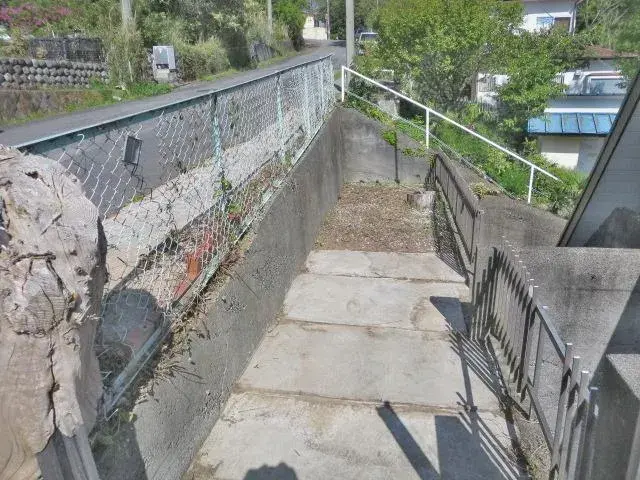 Slide 16