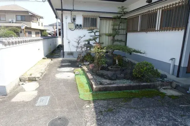 Slide 9