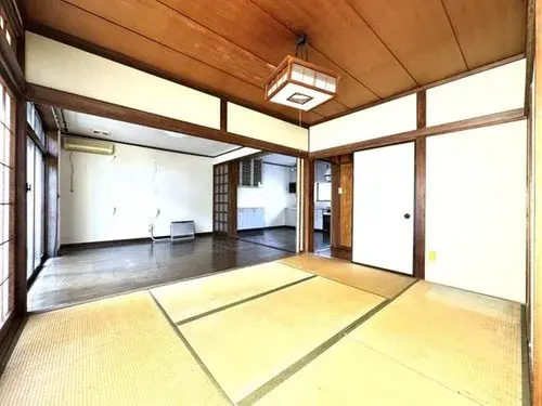 Slide 4