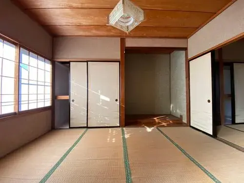 Slide 4
