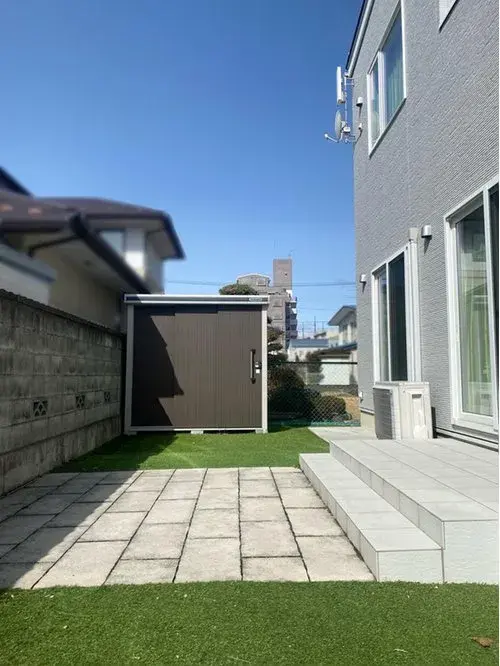 Slide 0