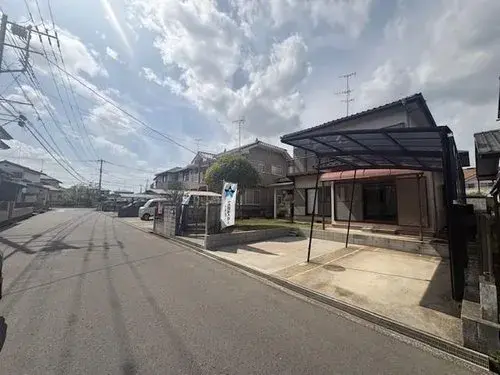Slide 4