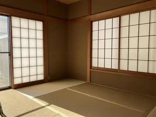 Slide 4