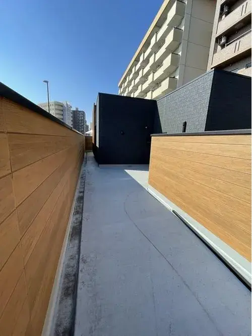 Slide 3