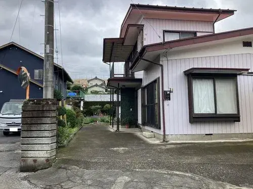 Slide 4