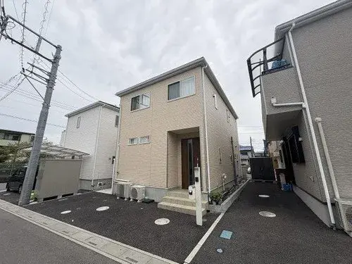 Slide 4