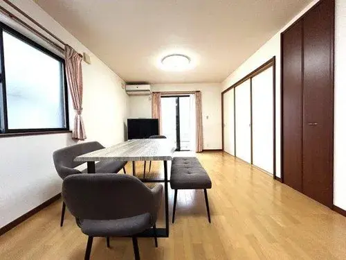 Slide 4