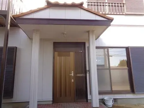 Slide 4