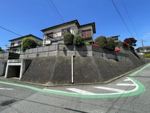 Slide 0