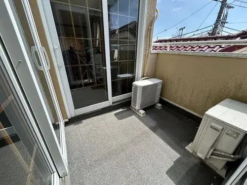 Slide 4