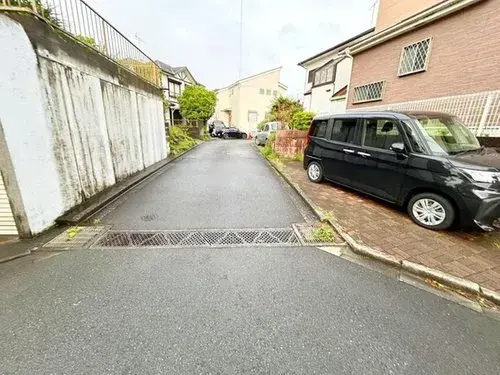 Slide 4