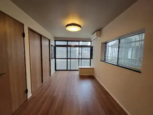 Slide 4