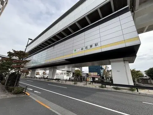 Slide 10
