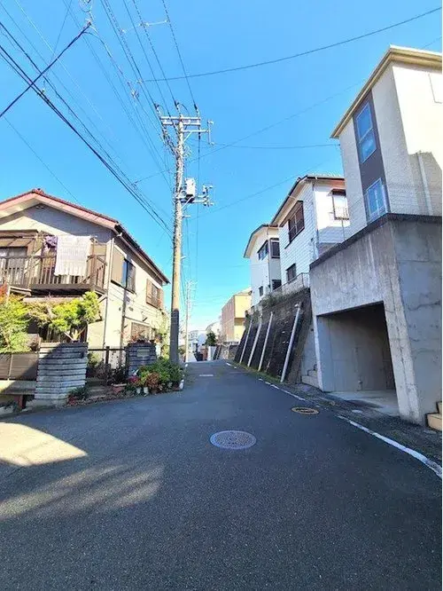 Slide 4
