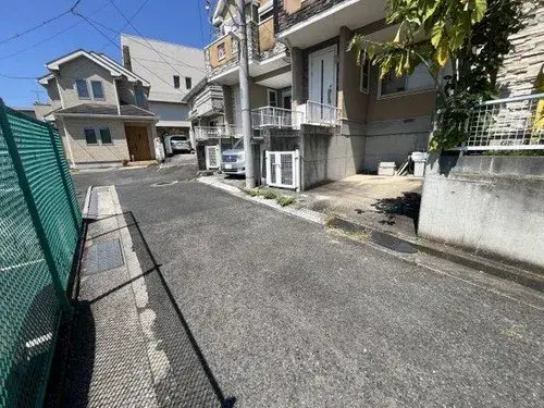 Slide 4