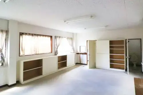 Slide 4