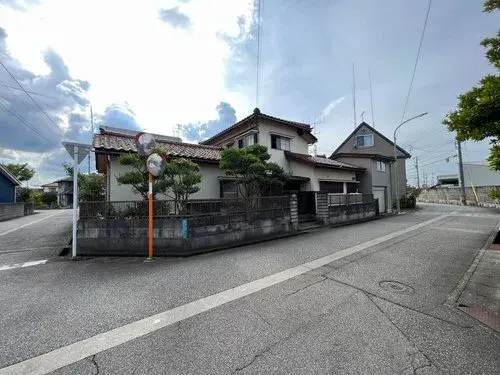 Slide 4