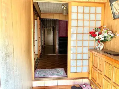 Slide 4