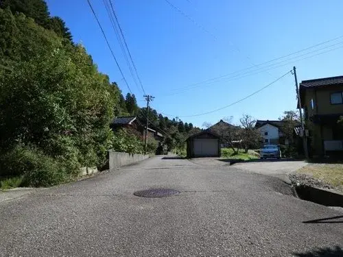 Slide 4