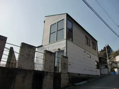 Slide 3