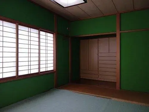 Slide 4