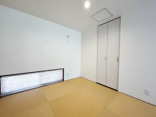 Slide 4