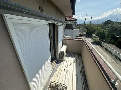 Slide 0