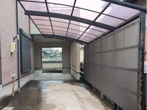 Slide 4