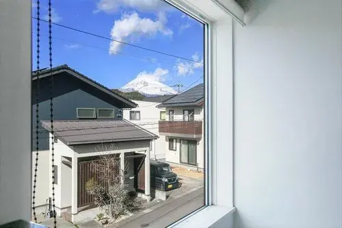 Slide 5