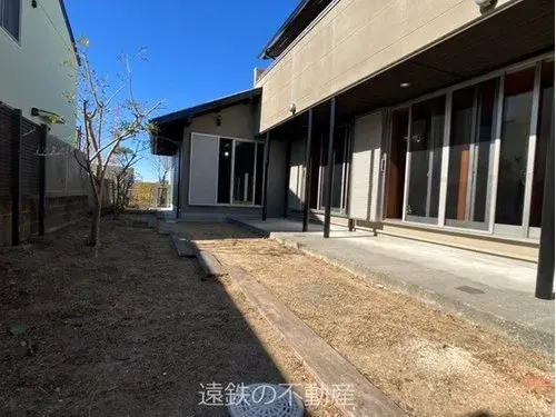 Slide 4
