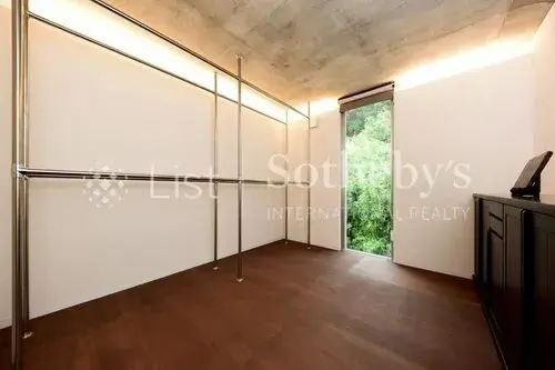 Slide 9