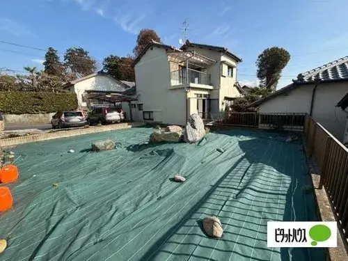 Slide 4