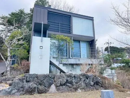Slide 0