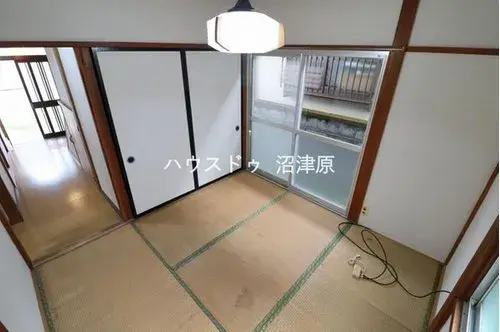Slide 4