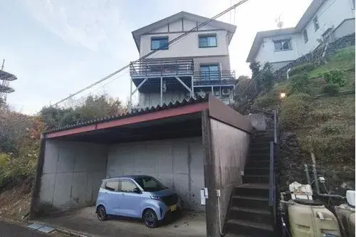 Slide 0
