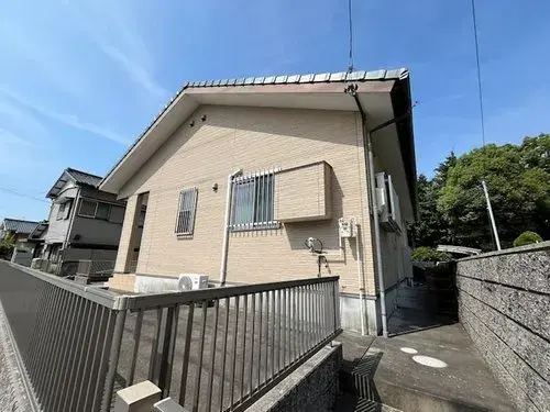 Slide 3