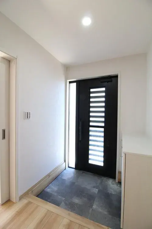 Slide 4