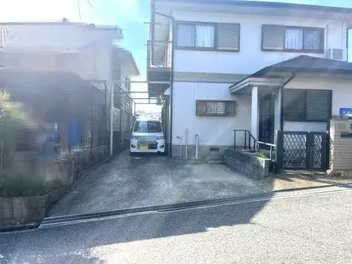 Slide 4
