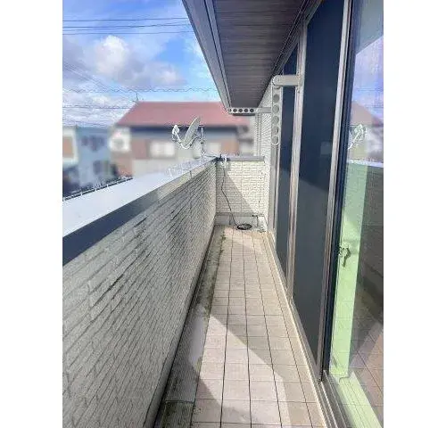 Slide 4
