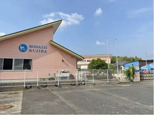 Slide 18