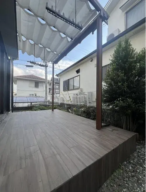 Slide 0