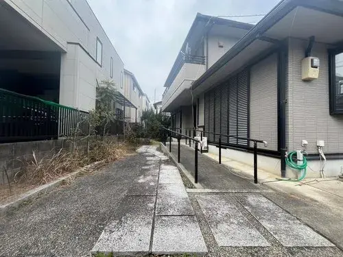 Slide 4