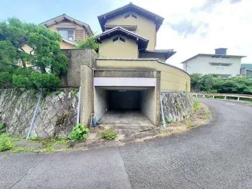 Slide 0