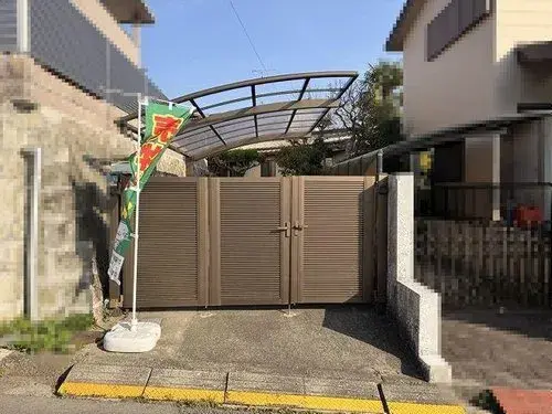 Slide 0