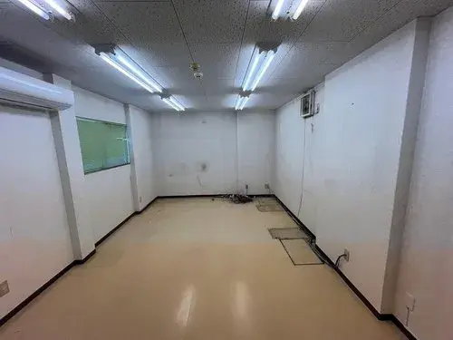 Slide 4